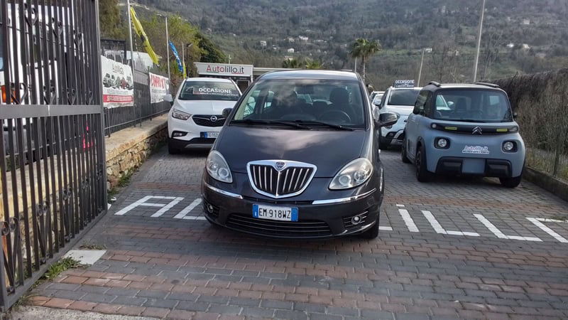 Lancia Musa 1.3 Mjt 95 CV DFN Gold
