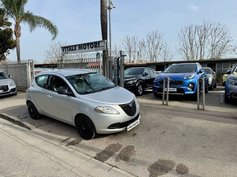 Lancia Ypsilon 1.2 69 CV 5 porte Elle