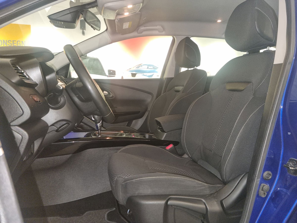 Renault Kadjar 160CV EDC FAP Sport Edition (8)