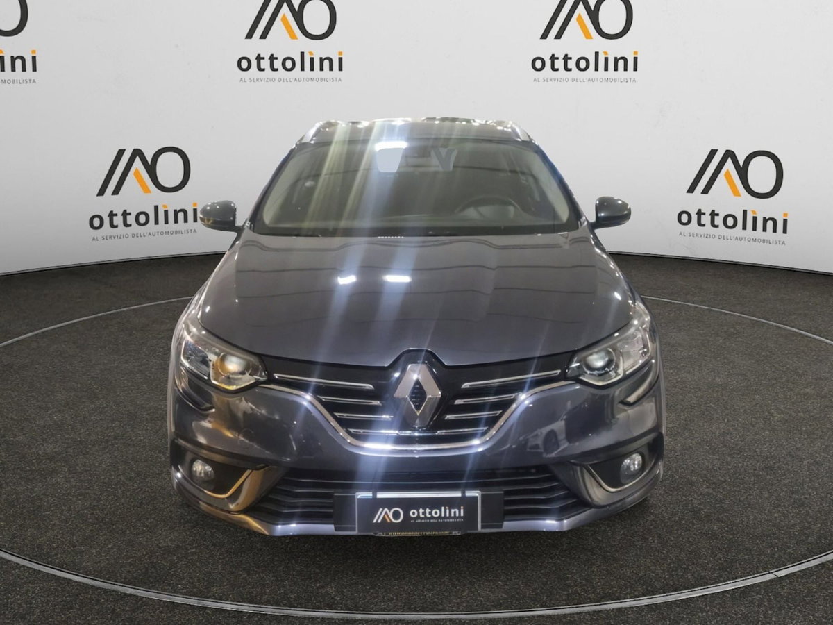 Renault Mégane Sporter TCe 140 CV FAP Duel2 (2)