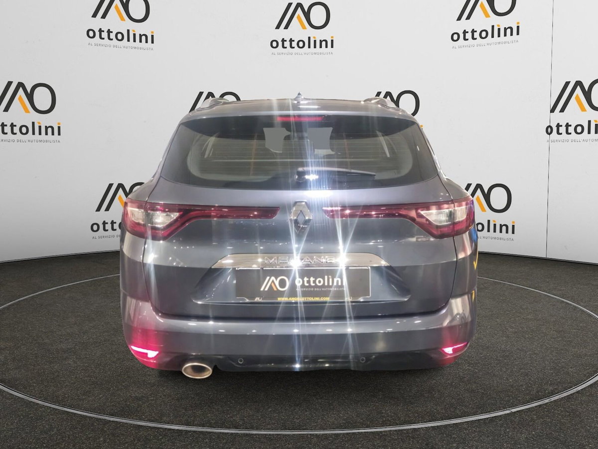 Renault Mégane Sporter TCe 140 CV FAP Duel2 (5)