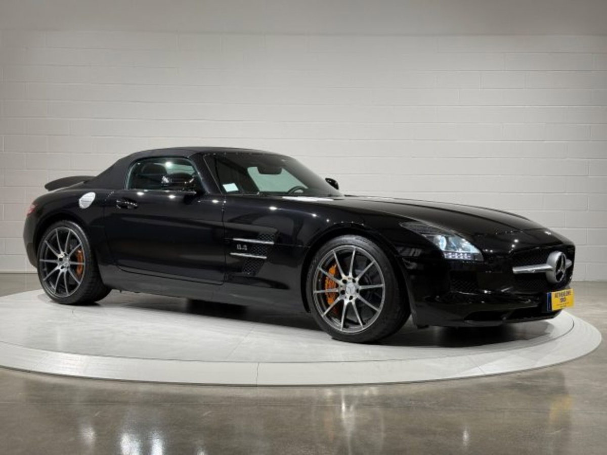Mercedes-Benz SLS AMG Roadster (13)