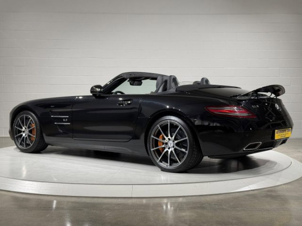 Mercedes-Benz SLS AMG Roadster (3)