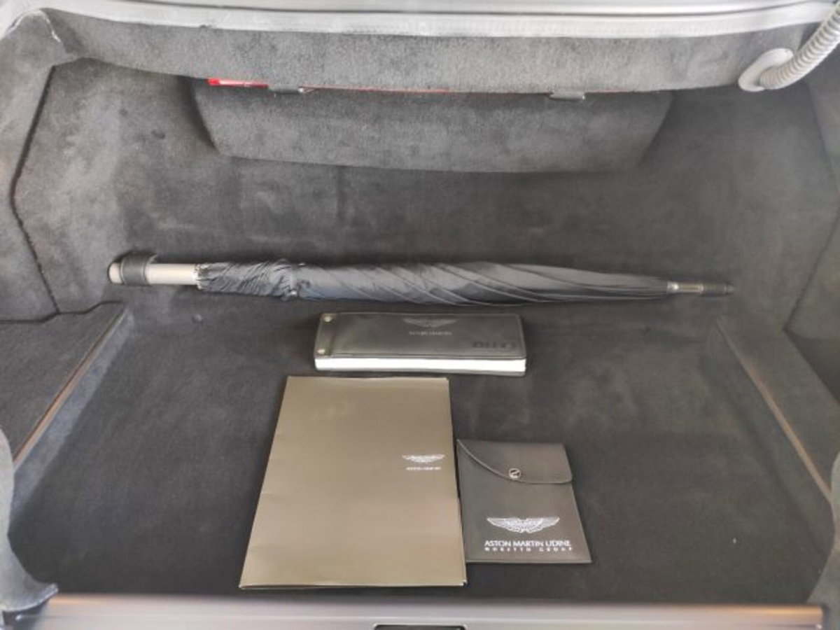 Aston Martin DB9 DB9 Coupé Touchtronic (12)