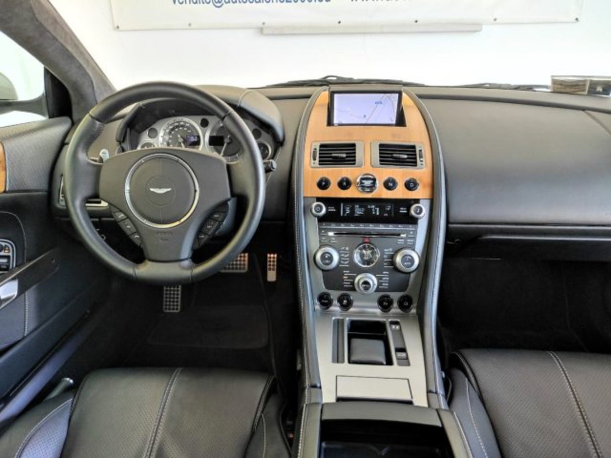 Aston Martin DB9 DB9 Coupé Touchtronic (14)
