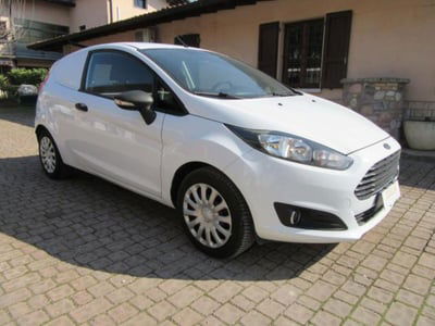 Ford Fiesta 1.5 TDCi 75CV 3 porte  Entry usata