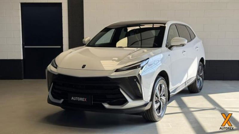 Forthing Friday Friday HEV 1.5 auto
