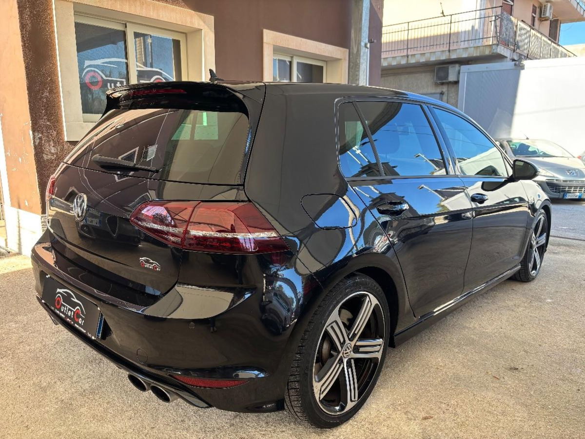 Volkswagen Golf 2.0 TSI 4mot. DSG 5p. R (5)
