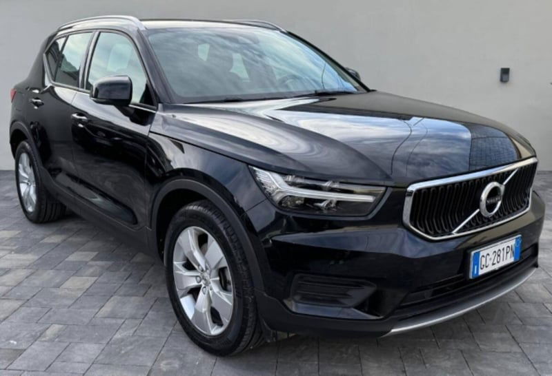 Volvo XC40 D3 AWD Geartronic Momentum N1