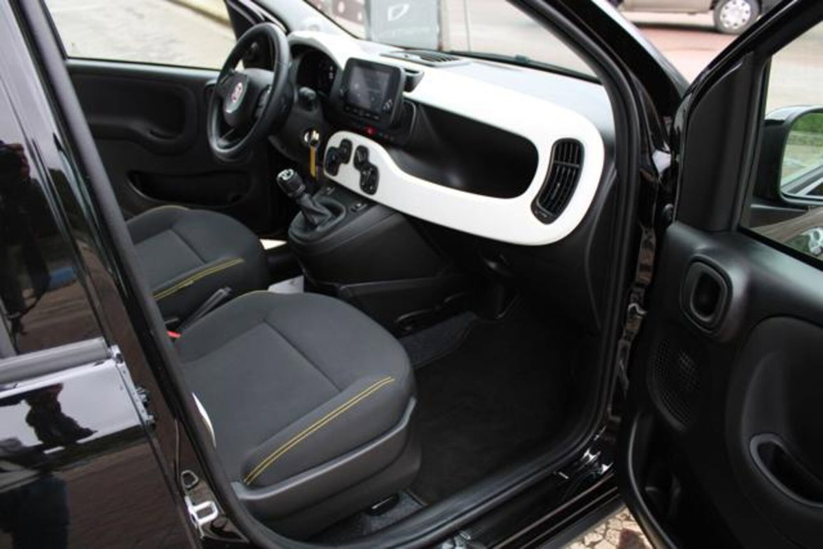 Fiat Panda 1.0 firefly hybrid s&s 70cv 5p.ti (13)