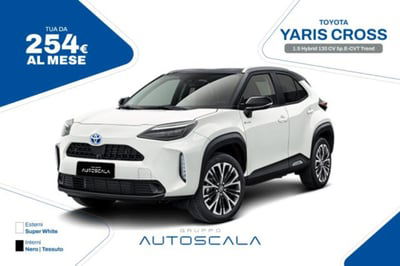Toyota Yaris Cross 1.5 Hybrid 5p.E-CVT AWD-i Orange Edition nuova