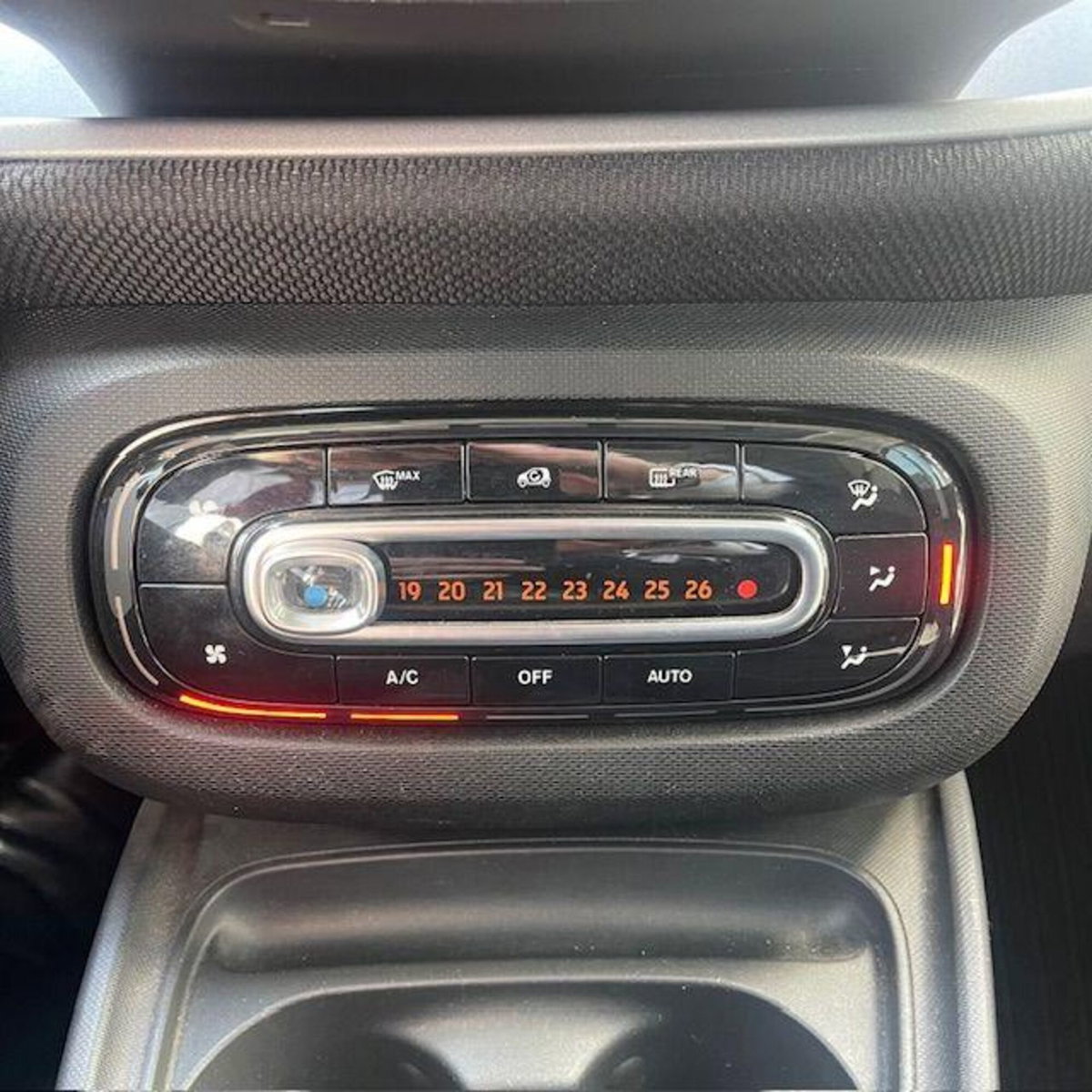 smart Fortwo 70 1.0 twinamic Superpassion (11)
