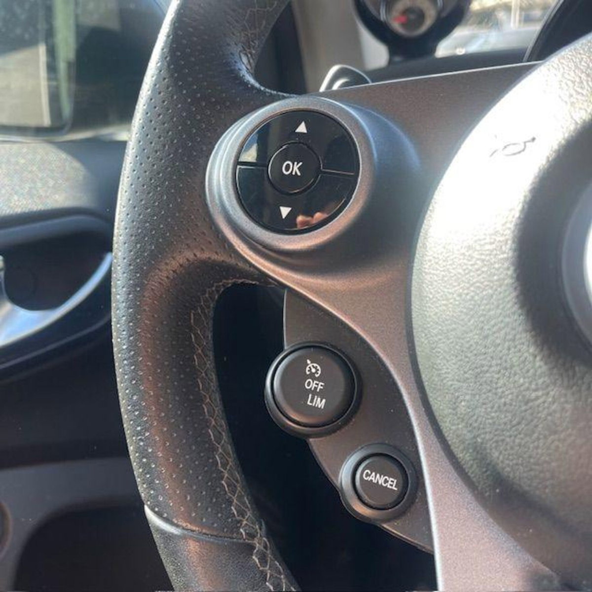 smart Fortwo 70 1.0 twinamic Superpassion (9)