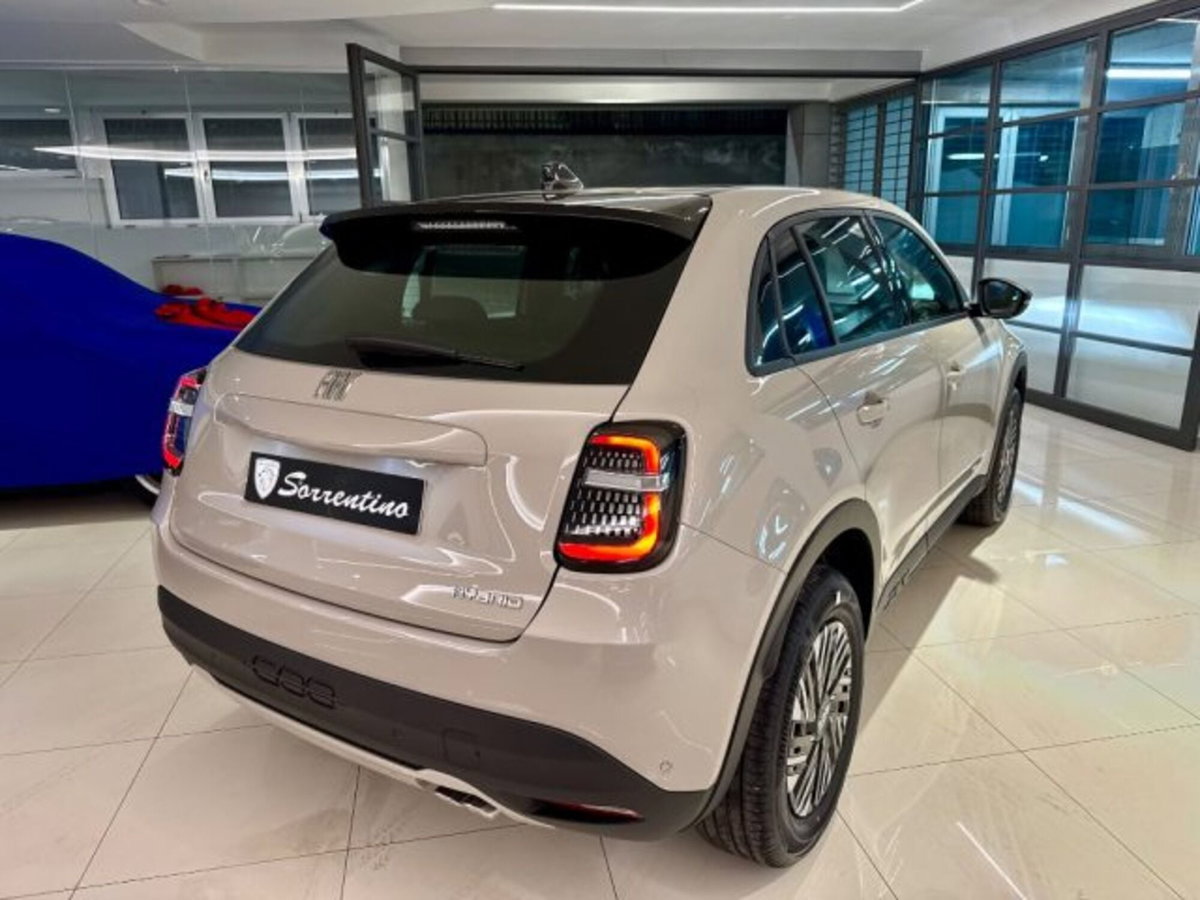 Fiat 600 1.2 hybrid 145cv auto (11)