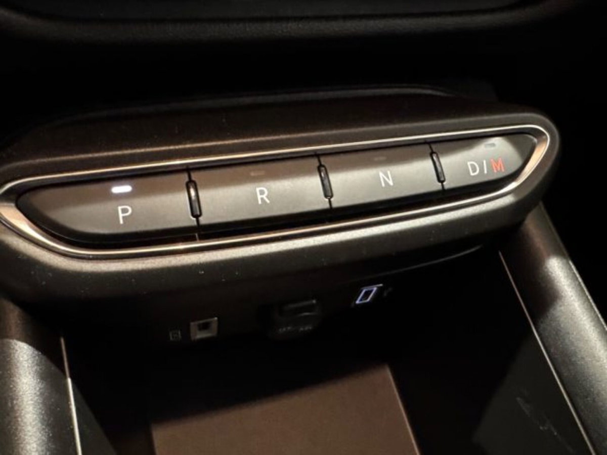 Fiat 600 1.2 hybrid 145cv auto (18)