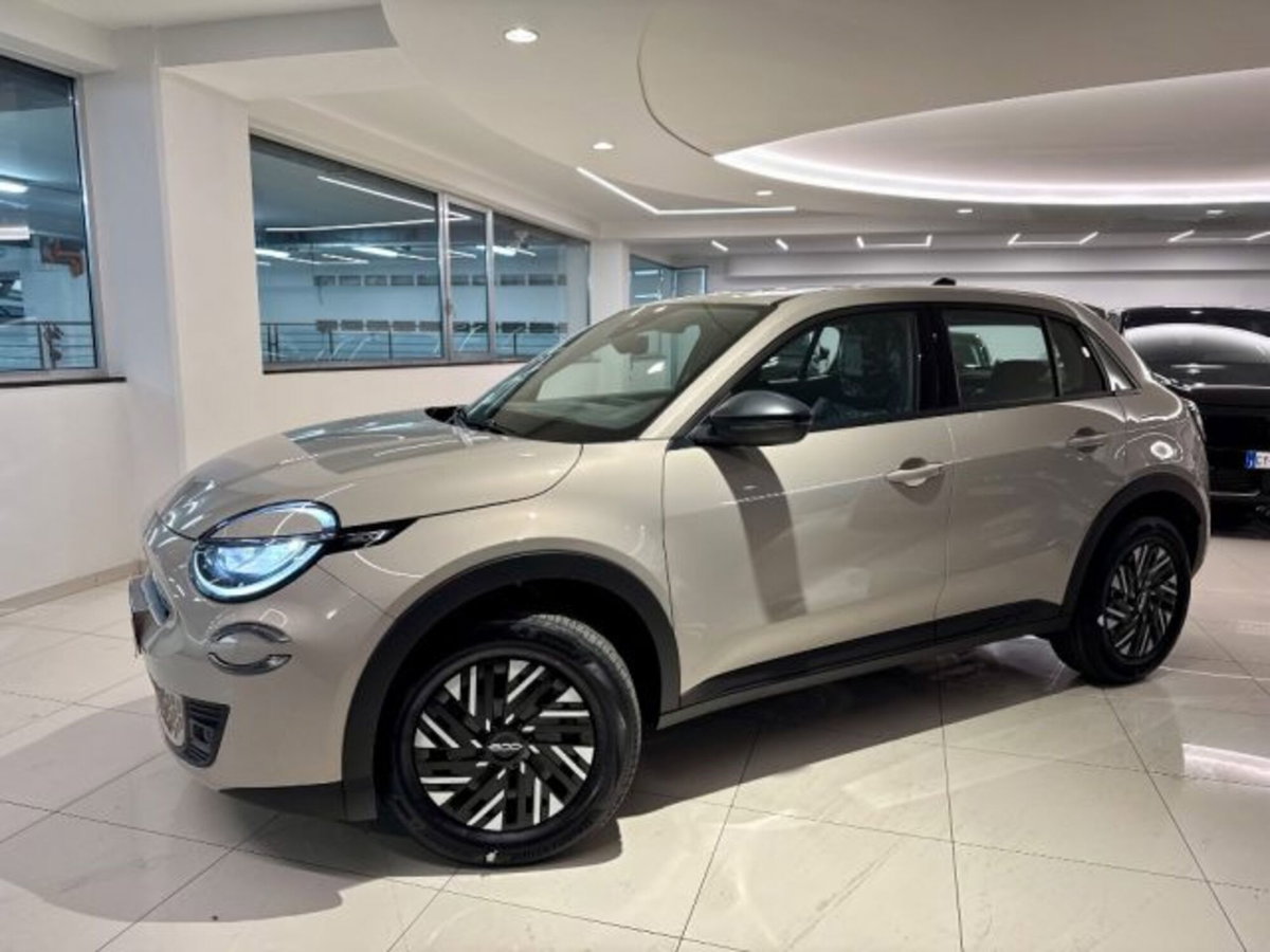 Fiat 600 1.2 hybrid 145cv auto (5)