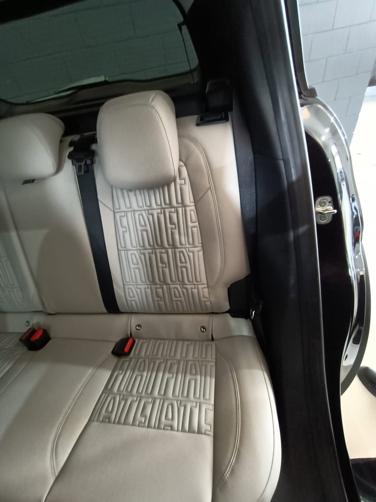 Fiat 600 1.2 hybrid La Prima 110cv auto (15)