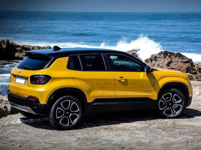 Jeep Avenger full-electric Summit fwd 156cv auto nuova