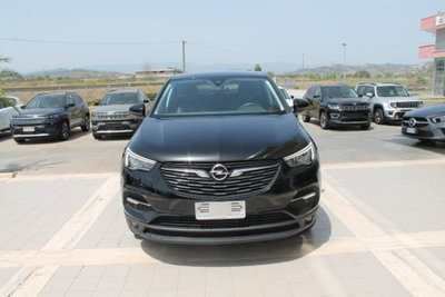 Opel Grandland X 1.5 diesel Ecotec Start&Stop Innovation (2)
