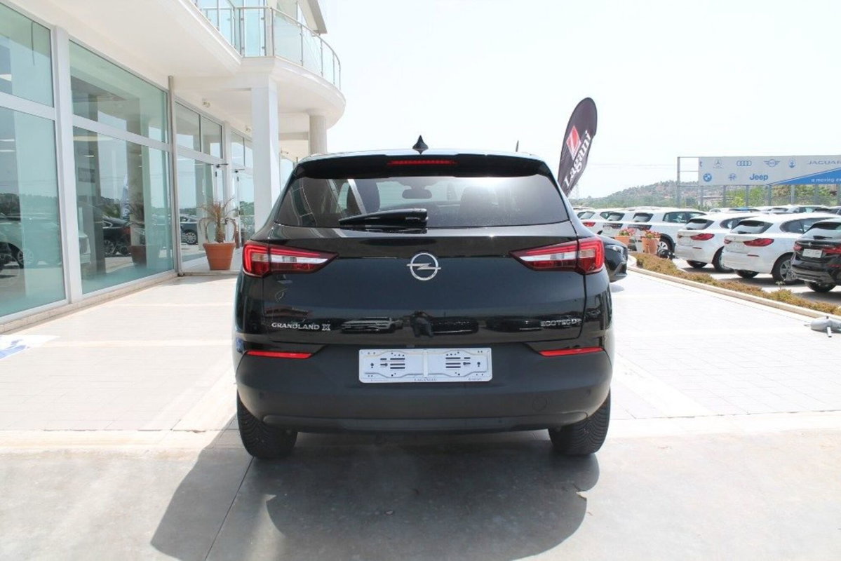 Opel Grandland X 1.5 diesel Ecotec Start&Stop Innovation (5)