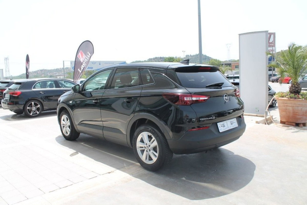 Opel Grandland X 1.5 diesel Ecotec Start&Stop Innovation (6)