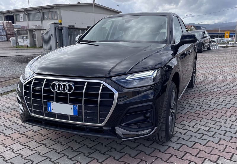 Audi Q5 Sportback 40 2.0 tdi mhev 12V Business Advanced quattro s-tronic