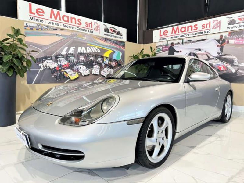 Porsche 911 Coupé 3.4 Carrera 4
