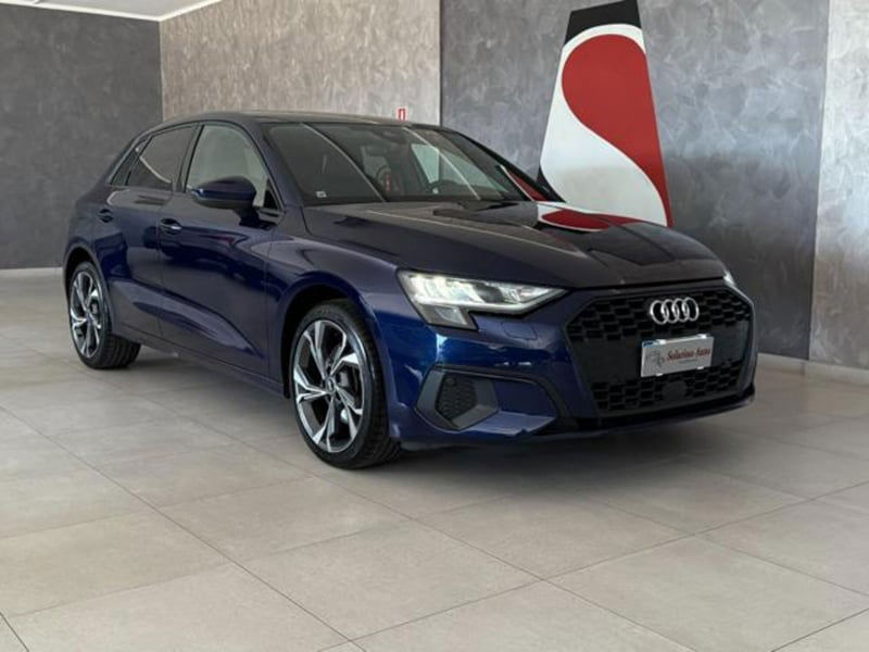 Audi A3 Sportback 30 g-tron S tronic Business Advanced