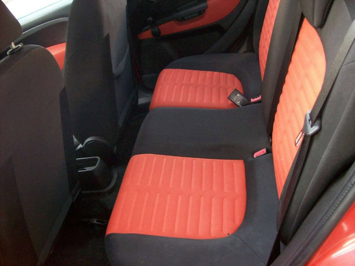 Fiat Grande Punto 1.4 5 porte Dynamic (12)