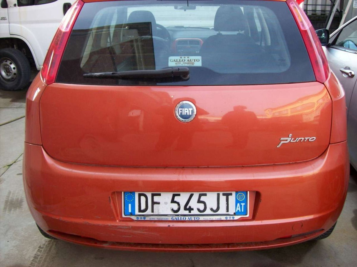 Fiat Grande Punto 1.4 5 porte Dynamic (3)