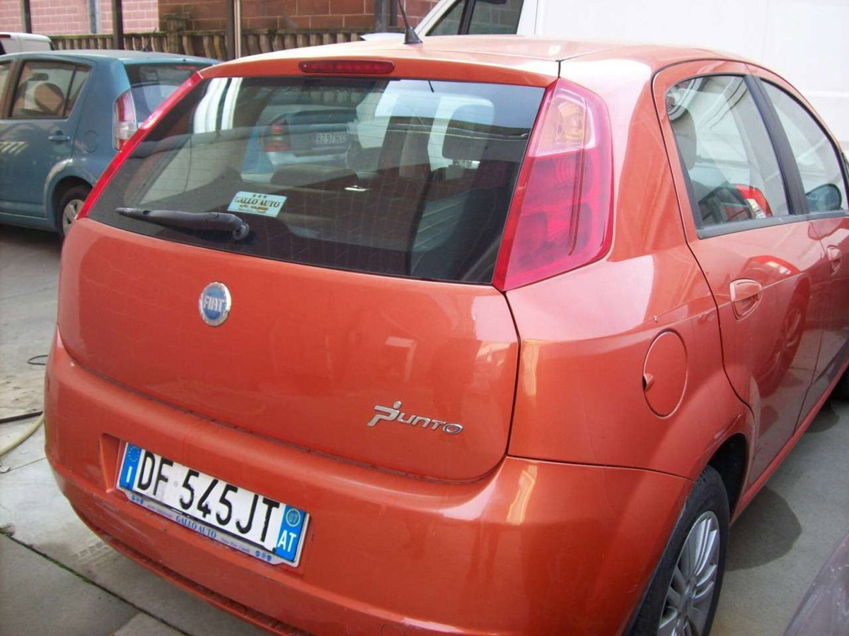 Fiat Grande Punto 1.4 5 porte Dynamic (9)