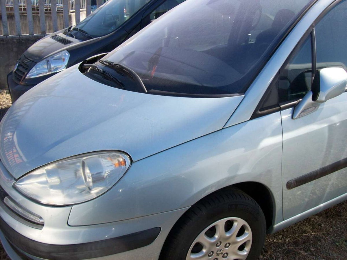 Peugeot 807 HDi FAP ST Mix (3)