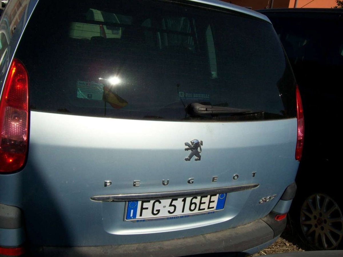 Peugeot 807 HDi FAP ST Mix (4)