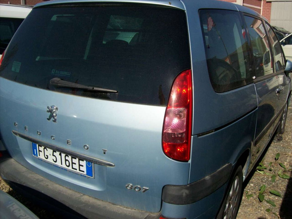 Peugeot 807 HDi FAP ST Mix (7)