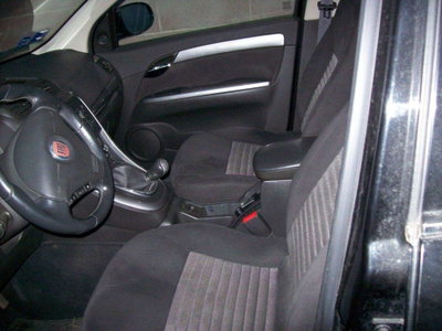 Fiat Croma 1.9 Multijet 16V Emotion (5)