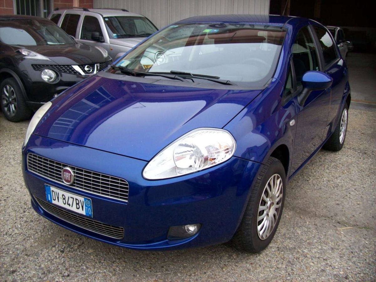 Fiat Grande Punto 1.4 5 porte Dynamic Natural Power (2)