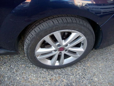 Fiat Croma 1.9 Multijet 16V Emotion (11)