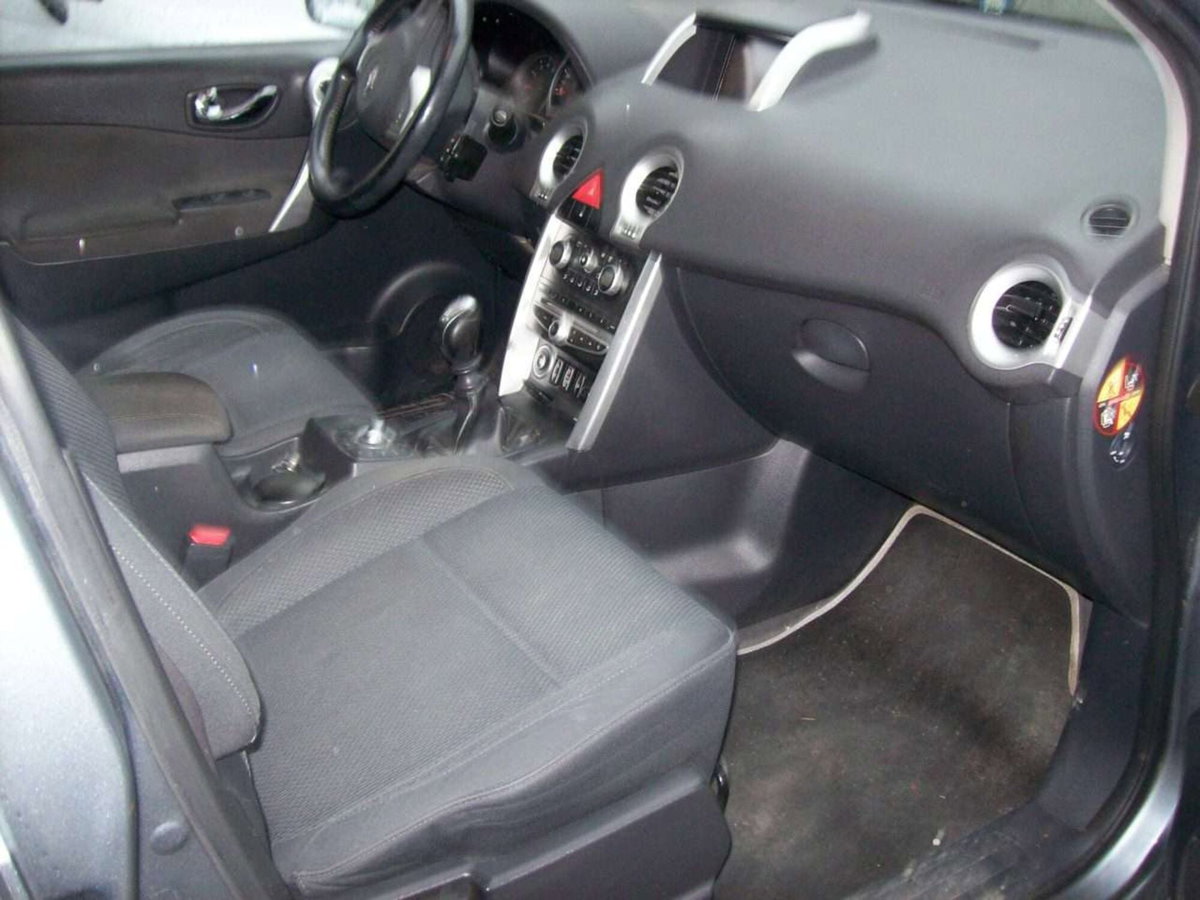 Renault Koleos 2.0 dCi 150CV 4X4 Dynamique (12)