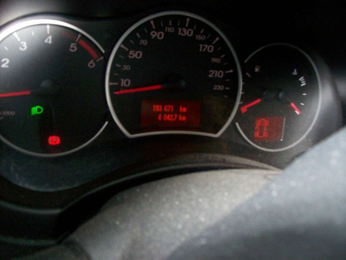 Renault Koleos 2.0 dCi 150CV 4X4 Dynamique (15)