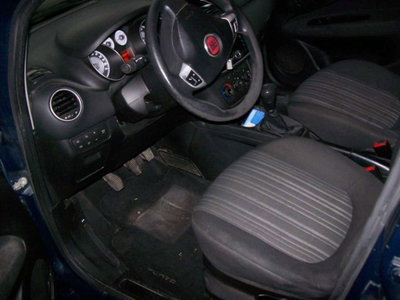 Fiat Punto Evo 1.3 Mjt 75 CV 5 porte Active (10)