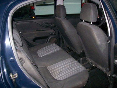 Fiat Punto Evo 1.3 Mjt 75 CV 5 porte Active (14)