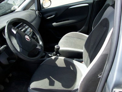 Fiat Punto Evo 1.3 Mjt 75 CV 5 porte Active (5)
