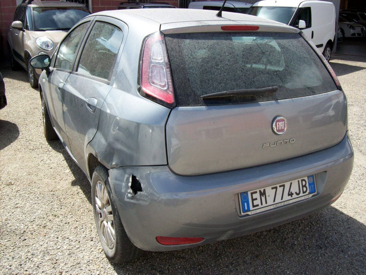 Fiat Punto Evo 1.3 Mjt 75 CV 5 porte Active (7)