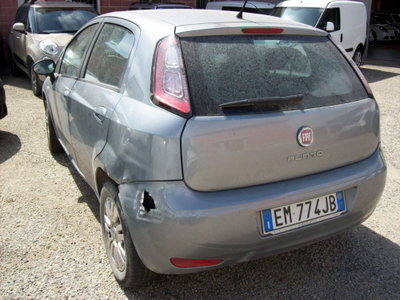 Fiat Punto Evo 1.3 Mjt 75 CV 5 porte Active (7)