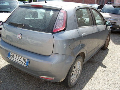 Fiat Punto Evo 1.3 Mjt 75 CV 5 porte Active (9)