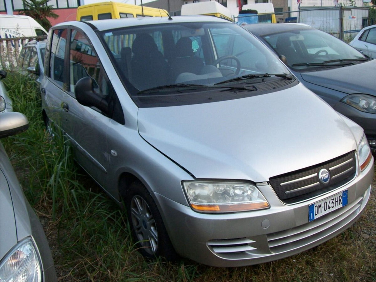 Fiat Multipla 1.9 MJT Active (2)