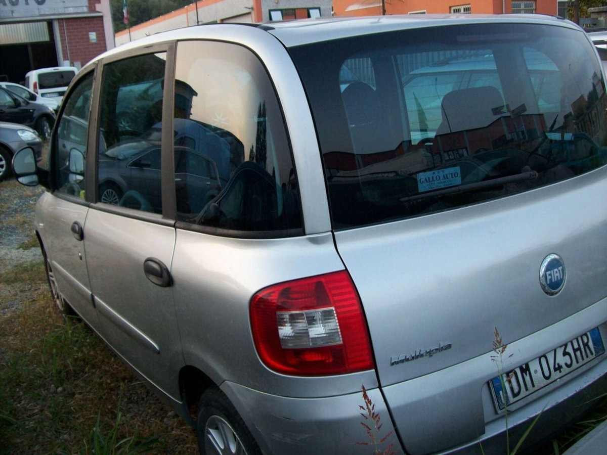 Fiat Multipla 1.9 MJT Active (8)