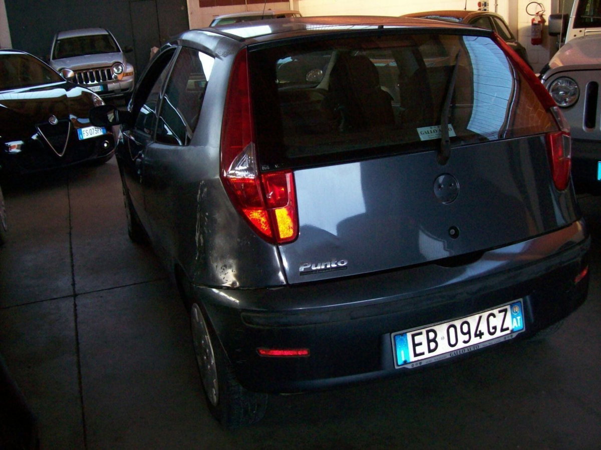 Fiat Punto Classic 1.2 3 porte Active (2)