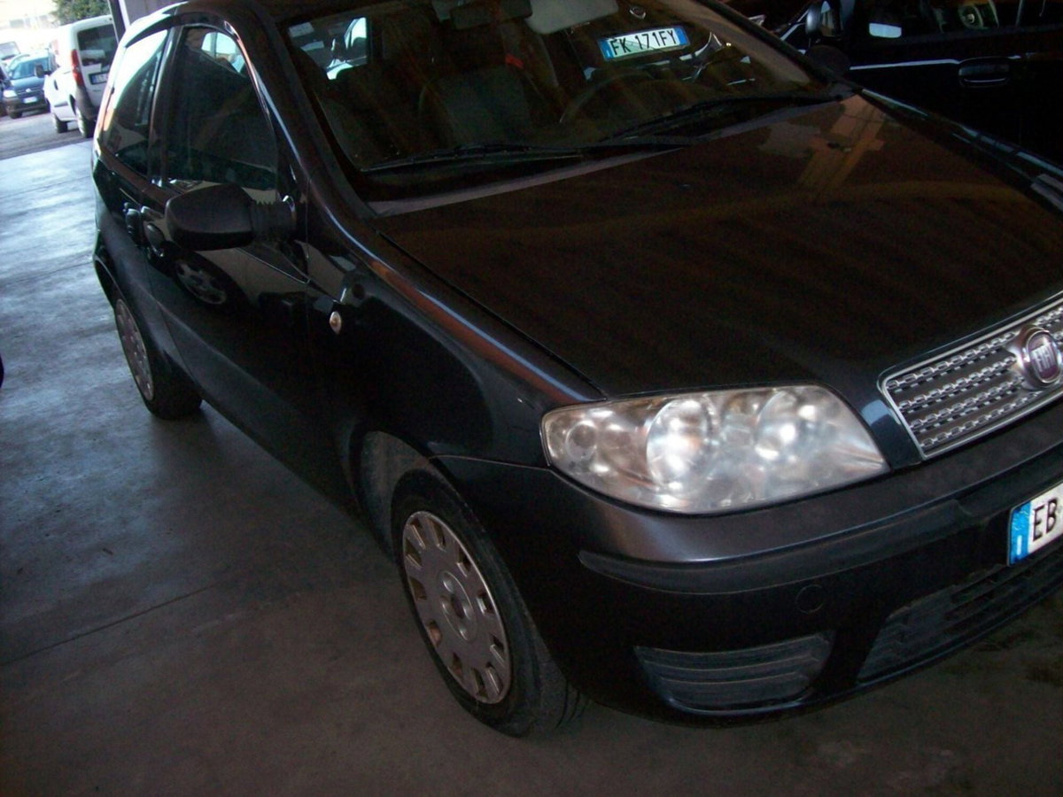 Fiat Punto Classic 1.2 3 porte Active (4)