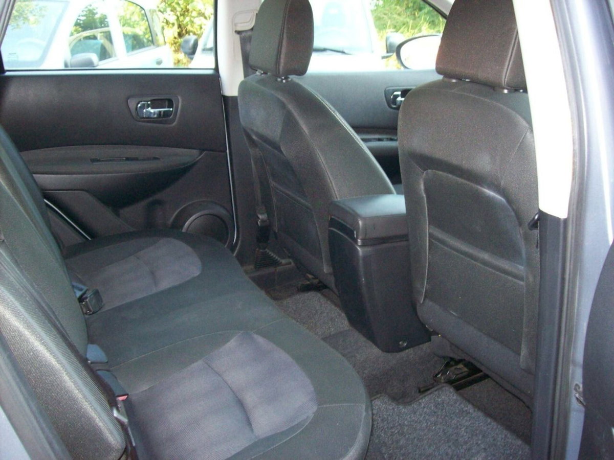 Nissan Qashqai 1.5 dCi DPF Acenta (12)